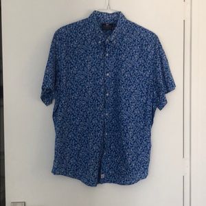 Vineyard Vines SS Flower Button Down
